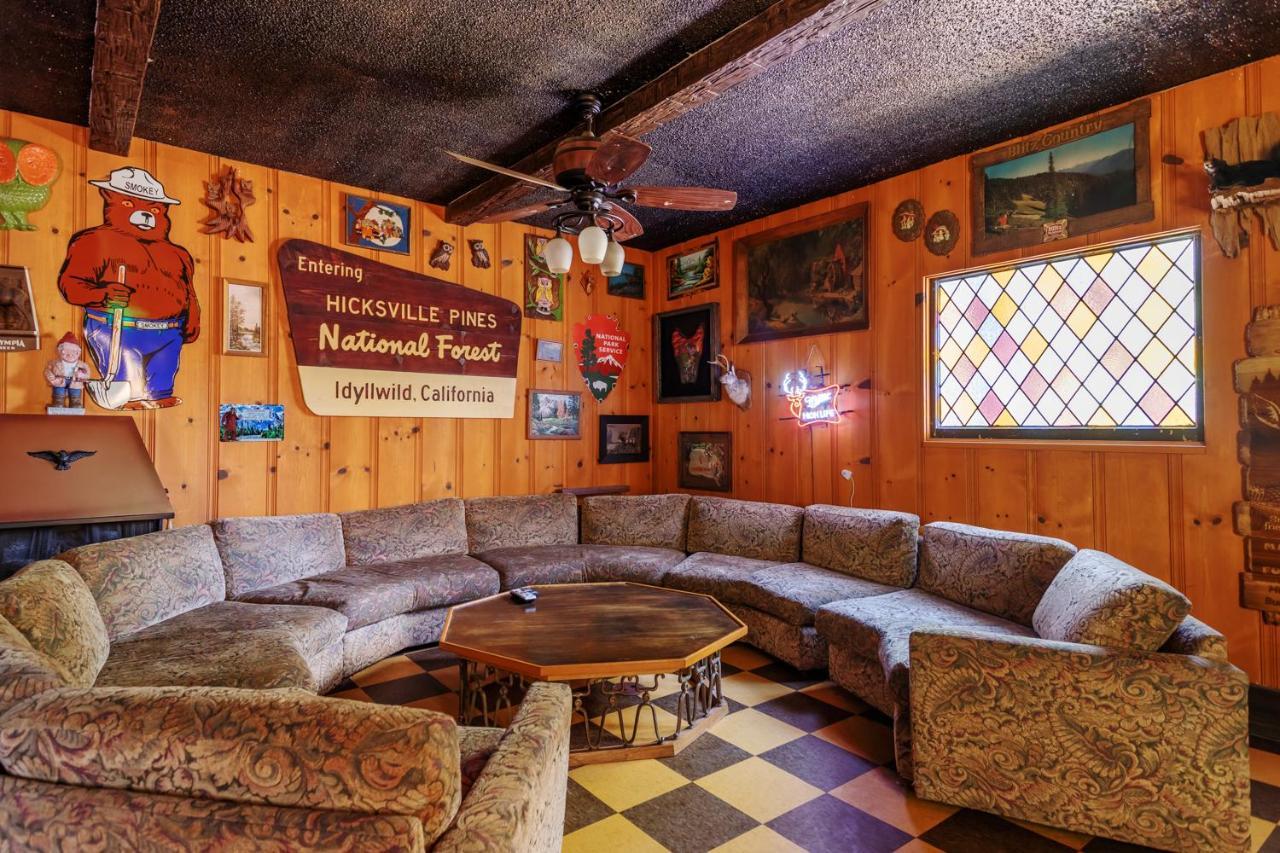 Hicksville Pines Chalets & Motel Idyllwild Esterno foto