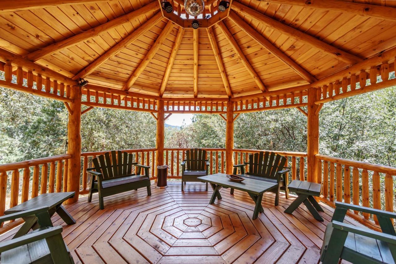 Hicksville Pines Chalets & Motel Idyllwild Esterno foto