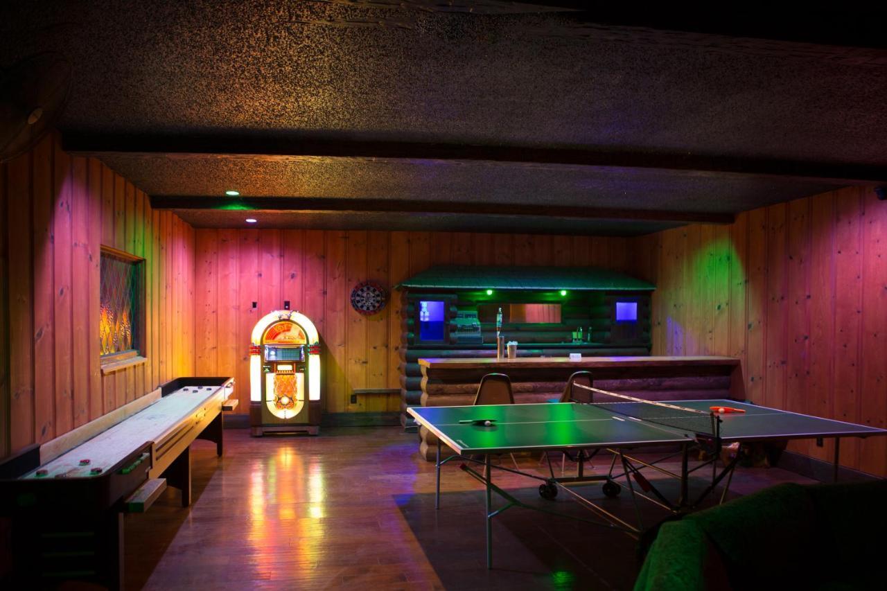 Hicksville Pines Chalets & Motel Idyllwild Esterno foto