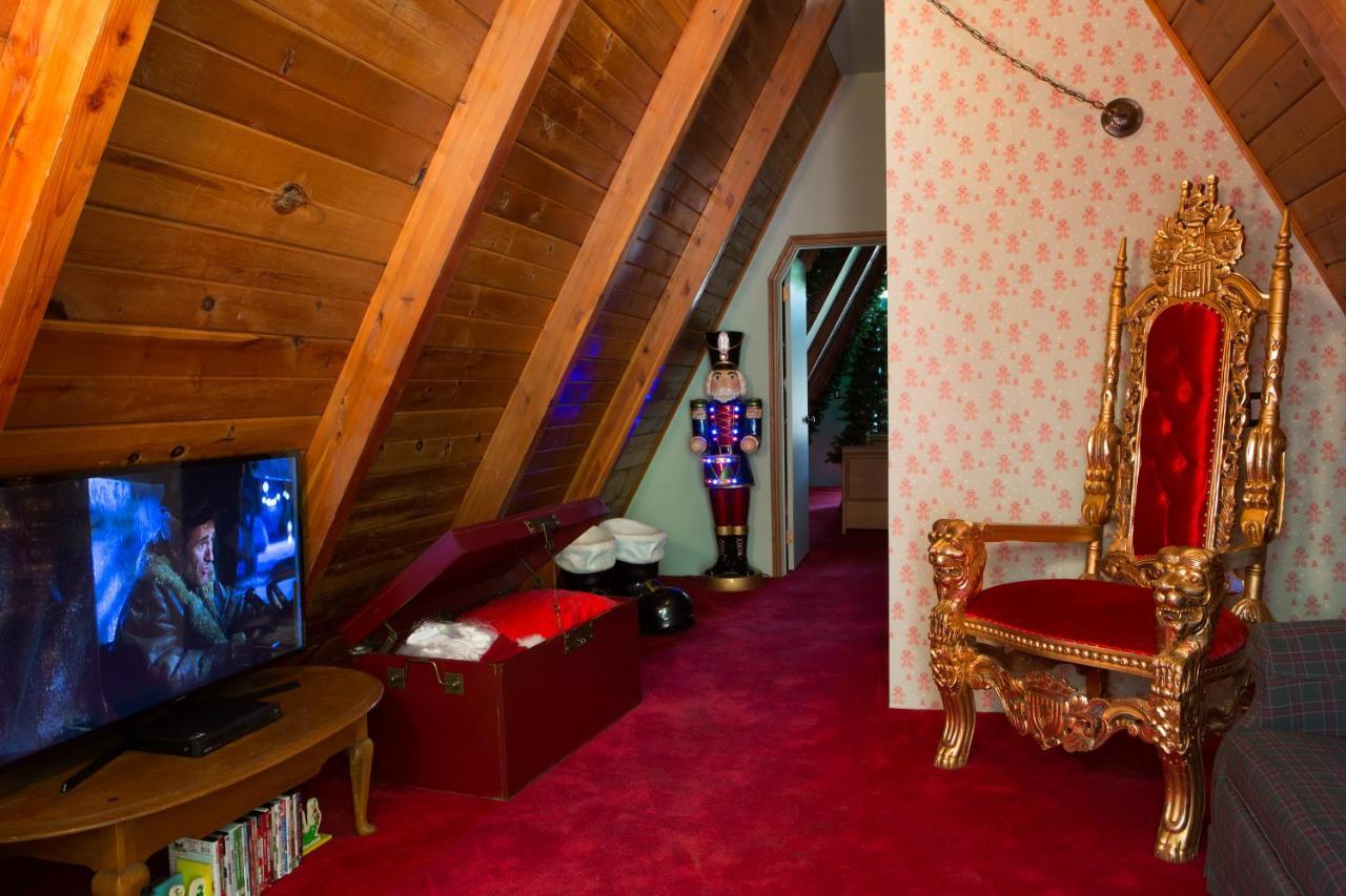 Hicksville Pines Chalets & Motel Idyllwild Esterno foto