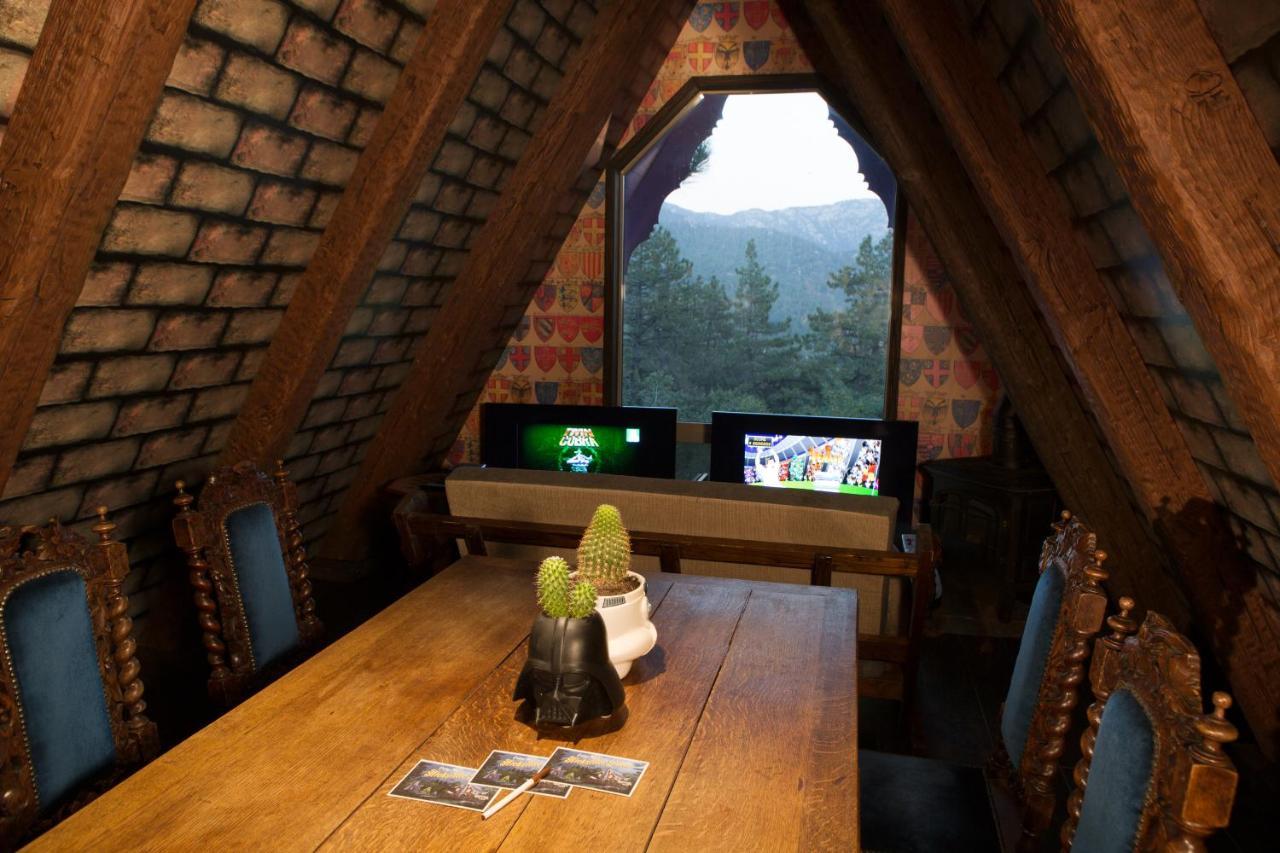 Hicksville Pines Chalets & Motel Idyllwild Esterno foto